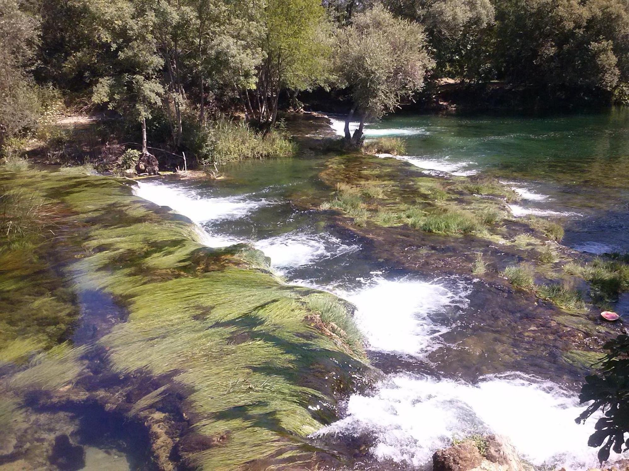 Guest House Green River Ljubuški エクステリア 写真